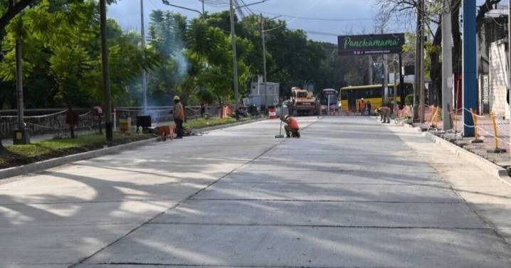 Restricción vehicular por repavimentación en avenida Hipólito Yrigoyen