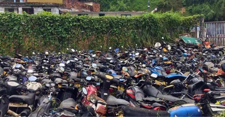 Operativo de limpieza vehicular en Armenia busca acabar con el “cementerio de motos”