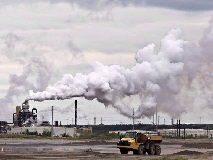Absolute greenhouse gas emissions from oilsands increased by less than one per cent in 2024