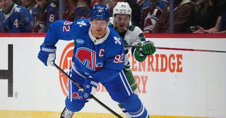 Jarvis has short-hander, lone shootout score in Hurricanes' 5