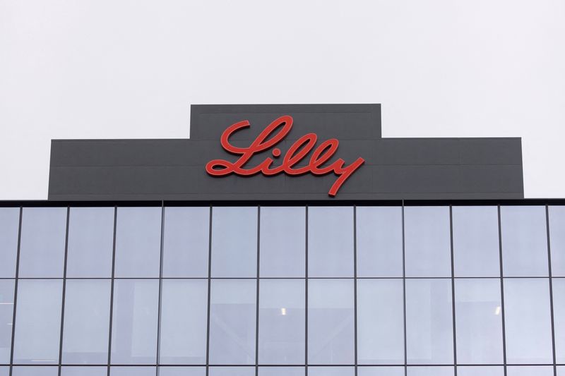 Eli Lilly says weight-loss pill a candidate for speedy approval under new US program