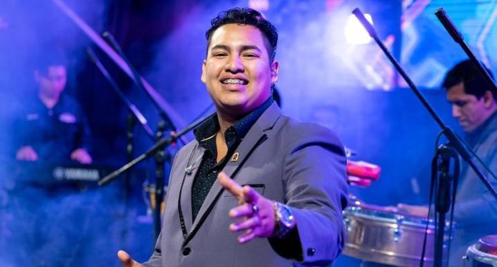 Cantante Irvin Saavedra anuncia su retiro de la orquesta Armonía 10