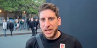 Otro ataque antisemita: golpearon e insultaron a un joven que asistía al acto por el 7 de octubre en Parque Centenario