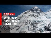 Mount Everest rescuers battle heavy snow with hundreds still stranded