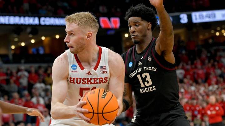 Huskers will lean hard on healthy big man Rienk Mast as they try to climb in Big Ten