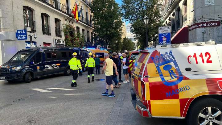 Alcalde de Madrid confirmó dos muertes tras el derrumbe de un edificio (VIDEO)