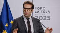 La reacción del ministro de Economía al informe de la UCO que refleja que el PSOE pagó a Ábalos con dinero metido en sobres
