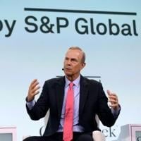 Profits dip at ExxonMobil, Chevron on lower crude prices