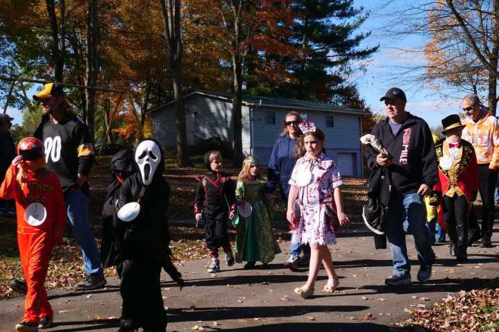 Connoquenessing Park hosts annual fire department Halloween parade