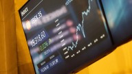 La guerra entre Sabadell y BBVA acerca a la Bolsa a otro año histórico de dividendos