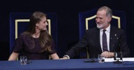 El Rey anuncia su relevo por la Princesa en los premios: «Me corresponde ir cediéndole ya este espacio»