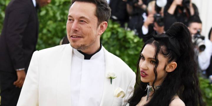 Elon Musk's Ex, Grimes, Flaunts 'Innovative' Face Tattoo, Leaving Fans Confused