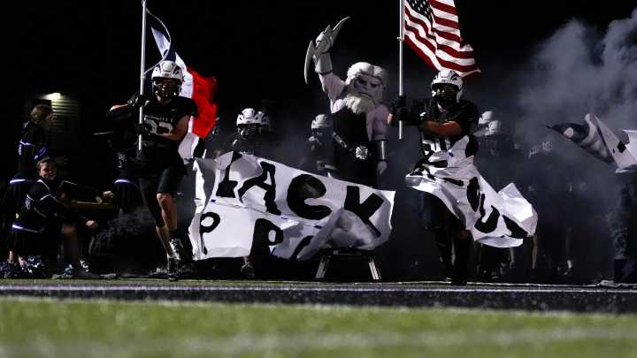 Iowa City-area high school football schedule for Week 9