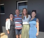 NRL icon Wally Lewis spotted house-hunting in Brisbane's Bayside