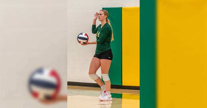 Farson-Eden Football Enters Playoffs; Volleyball Heads to Regionals