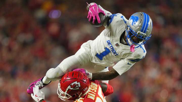 Jameson Williams TD catch puts Lions back on top, 10
