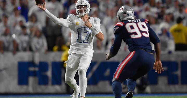 49ers trade for Keion White to bolster injury-riddled defensive line, AP source says