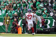Saquon Barkley breaks out with 150 yards before hurting groin as Eagles pound Giants 38