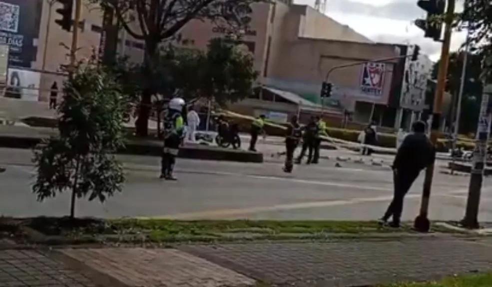 Motociclista murió tras chocar con una grúa