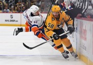 Penguins' Kris Letang misses practice, out day to day with lower