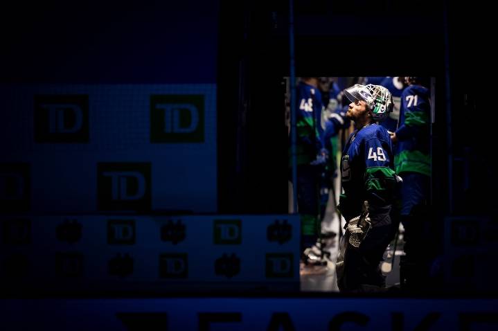 ‘He’s a hugger’: NHL players talk pre-game hallway rituals
