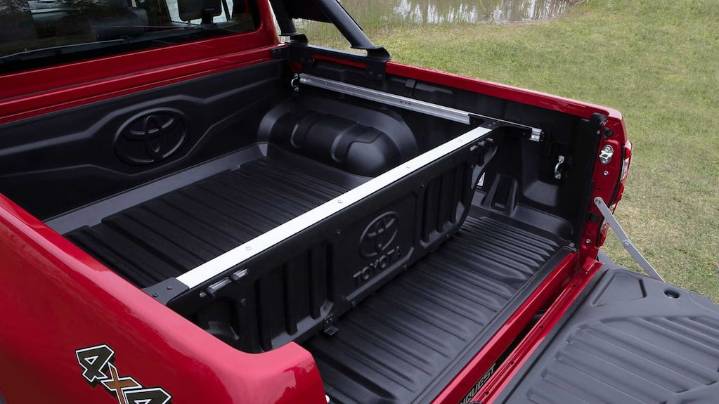Se filtran imágenes del interior de la nueva Toyota Hilux: qué se sabe hasta ahora