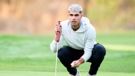 La desconexión de Carlos Alcaraz es esta vez jugando al golf... junto a Rahm: "Los primeros nueve hoyos han sido bastante correctos"