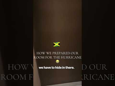 People in Jamaica Forced to Take Shelter Amid Hurricane Melissa #shorts