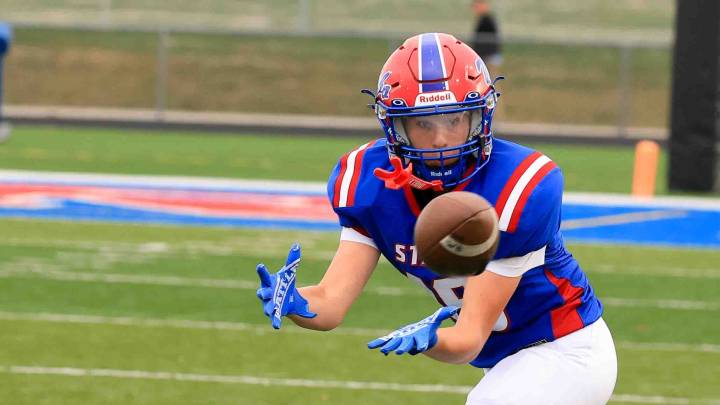 See the best photos from Cascade vs. Western Boone in Week 9 of IHSAA football