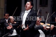 Celebra el tenor Francisco Araiza 50 años de ópera