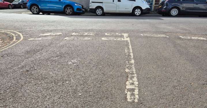No more white lines for some Bristol 20mph roads in new safety push