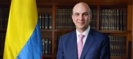 Carlos Camargo se posesionó como magistrado ante la Sala Plena de la Corte