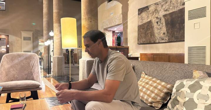 Salamanca entona el 'Vamos, Rafa' ante la llegada del inminente doctor 'honoris causa'