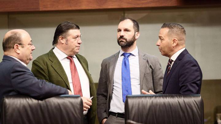 La Junta pide a Vox que abandone los “discursos incendiarios” sobre los menores migrantes en una Extremadura "solidaria"