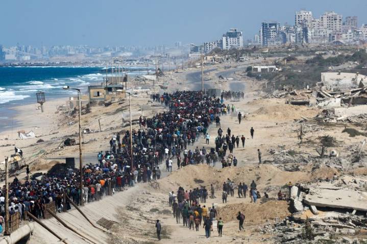 Analysis-Ceasefire offers Israel opportunity to end its international isolation