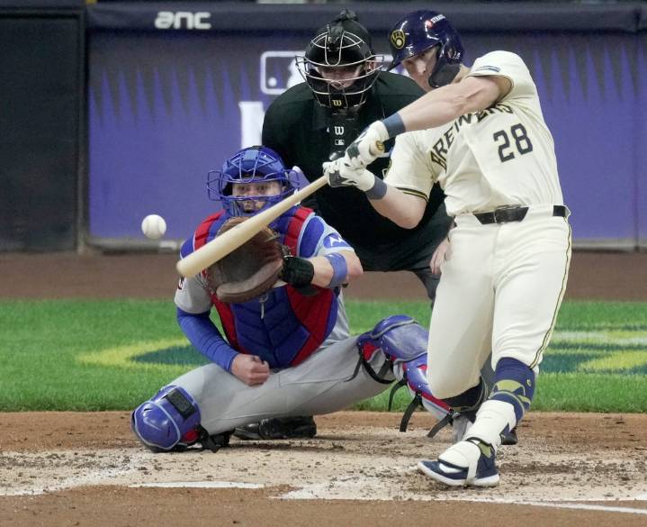 Deadspin | Brewers power past Cubs in Game 5, advance to NLCS vs. Dodgers