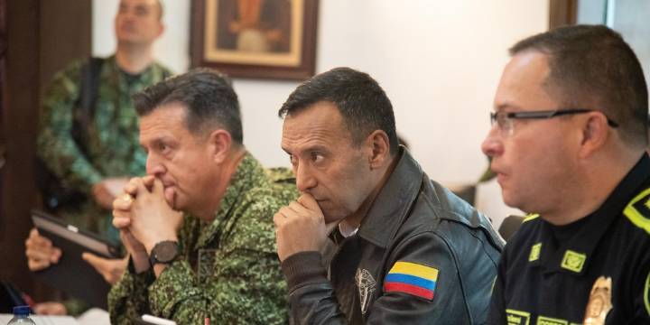 Ministro de Defensa tildó de “intento de homicidio” los ataques en inmediaciones de la embajada de EE. UU: prometió capturas