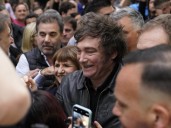 Javier Milei y sus medidas, EN VIVO: el Presidente retoma hoy la campaña de LLA por el interior con visitas a Santiago del Estero y Tucumán