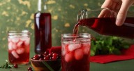 Adiós al agua: las 3 bebidas que limpian las arterias, cuidan el corazón y reducen el colesterol
