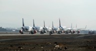 Vecinos de Pudahuel denuncian al aeropuerto por ruidos sobre la norma y piden acuerdo para insonorizar sus casas