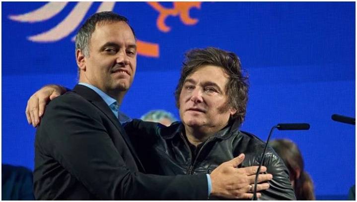 La llamativa respuesta de Javier Milei sobre si Manuel Adorni será Jefe de Gabinete