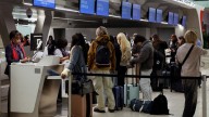 Los republicanos advierten que el cierre del gobierno podría generar caos en los aeropuertos de EEUU