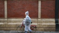 Persisten las lluvias en Cataluña y el Meteocat activa avisos en 17 comarcas este jueves