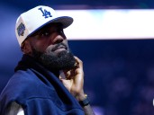 Una locura: se venden entradas para el supuesto último partido de LeBron James en el 2026, y carísimas