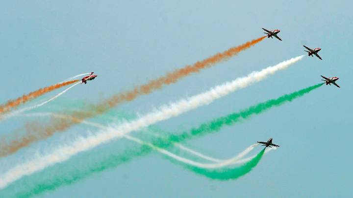 'Guardians Of Our Skies': Prez Murmu, PM Modi Greet Air Force Personnel On 93rd Indian Air Force Day