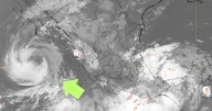 Huracán Priscilla se degrada a categoría 1; seguirá causando fuertes lluvias en México