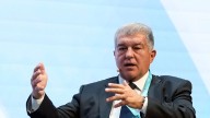 Laporta, sobre los cortes de manga de Flick: "Se ha arrepentido, pero es humano"