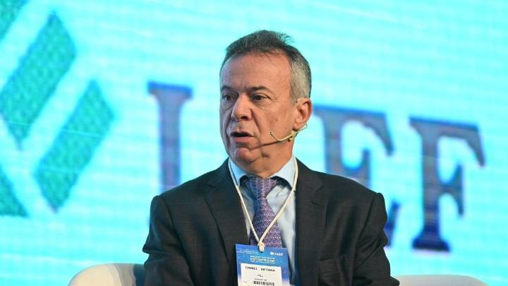 La advertencia de Daniel Artana sobre la estabilidad cambiaria actual: "Es un equilibrio precario"