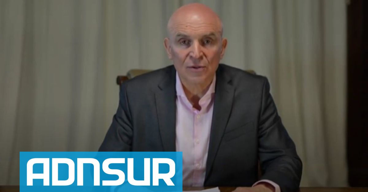 00:13 José Luis Espert rompió el silencio tras el escándalo con Fred Machado y el pago de $200.000 dólares