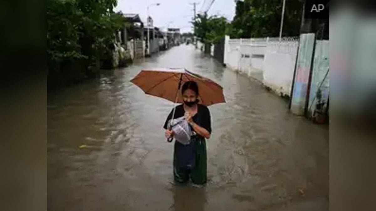 Strengthening Typhoon Matmo Triggers Mass Evacuation In China World News